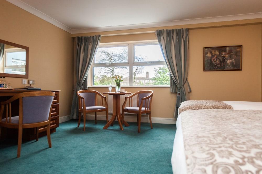 Blarney Castle Hotel ภายนอก รูปภาพ