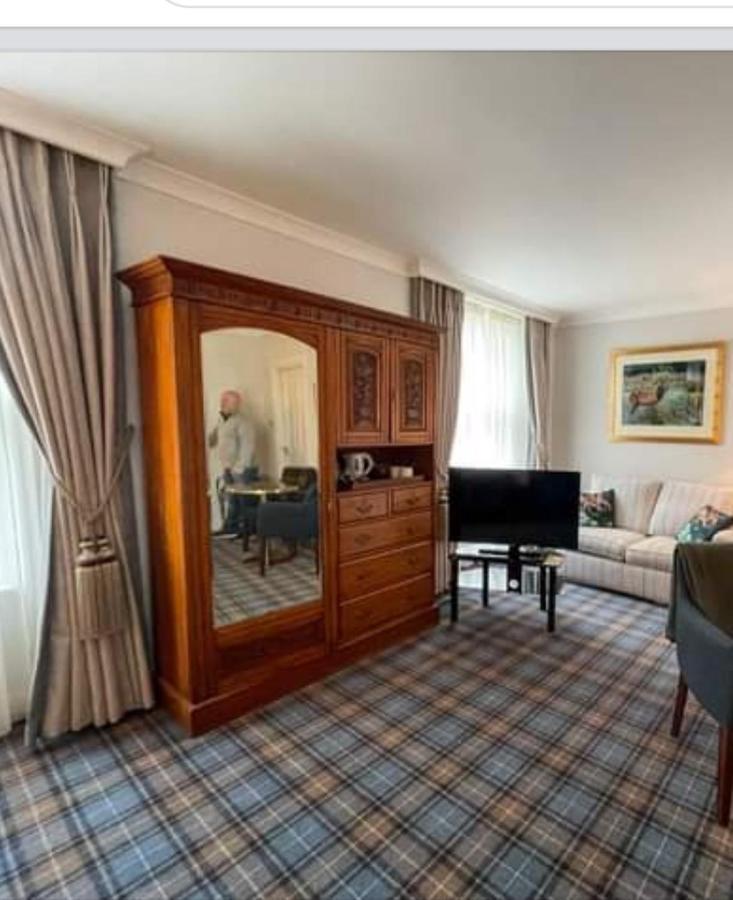 Blarney Castle Hotel ภายนอก รูปภาพ