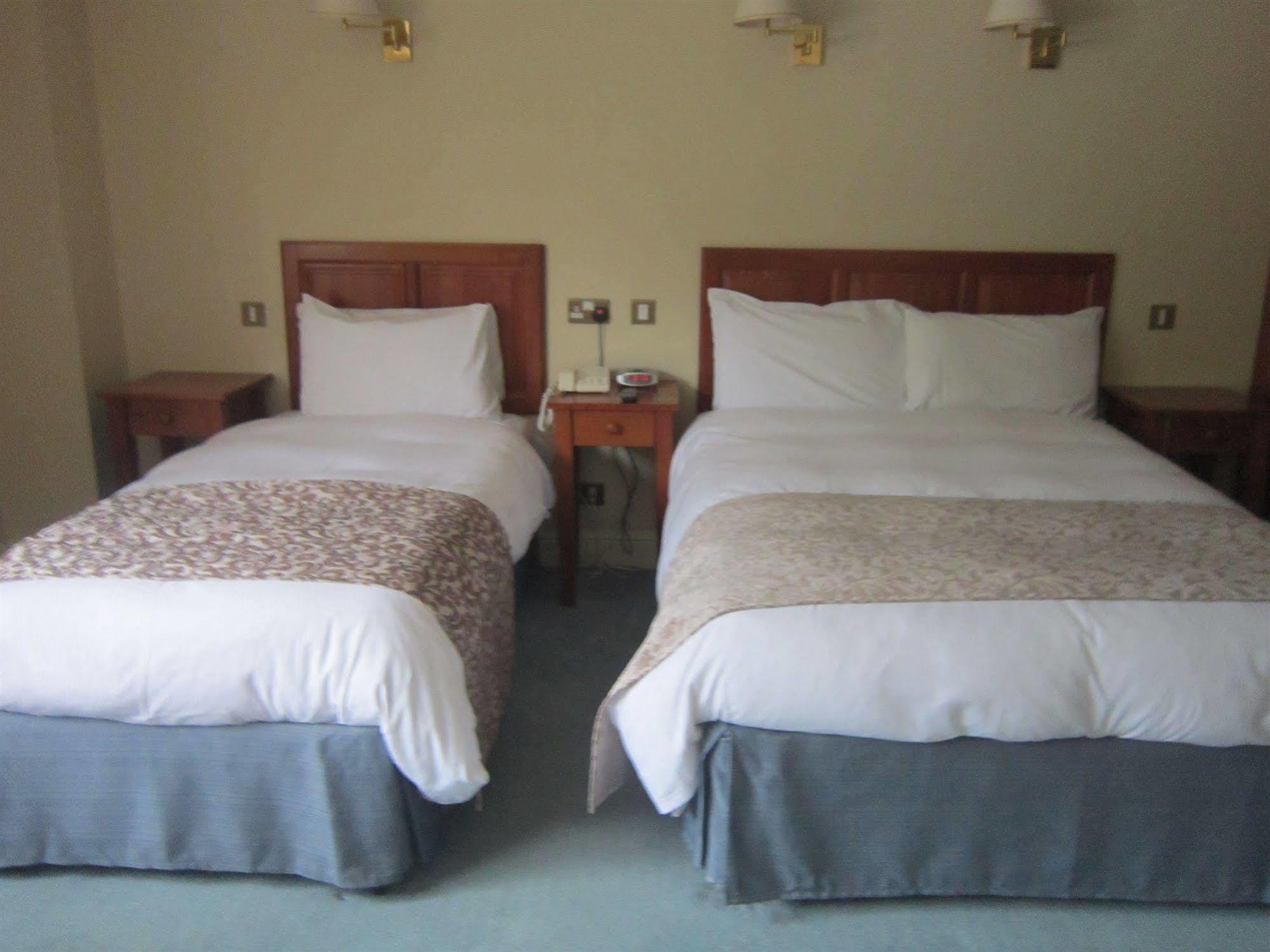 Blarney Castle Hotel ภายนอก รูปภาพ