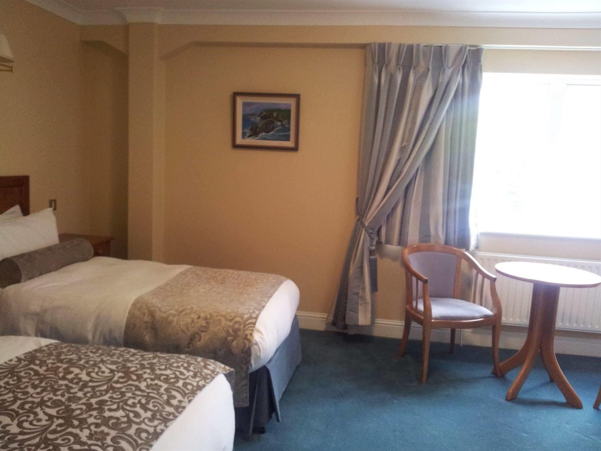 Blarney Castle Hotel ภายนอก รูปภาพ