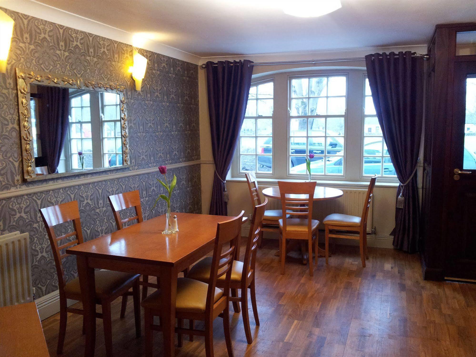 Blarney Castle Hotel ภายนอก รูปภาพ