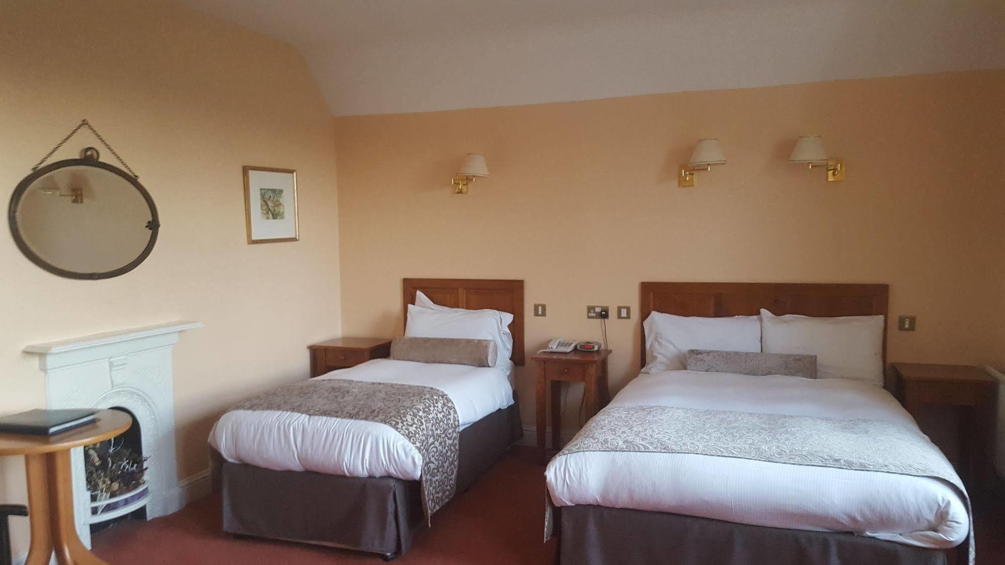 Blarney Castle Hotel ภายนอก รูปภาพ